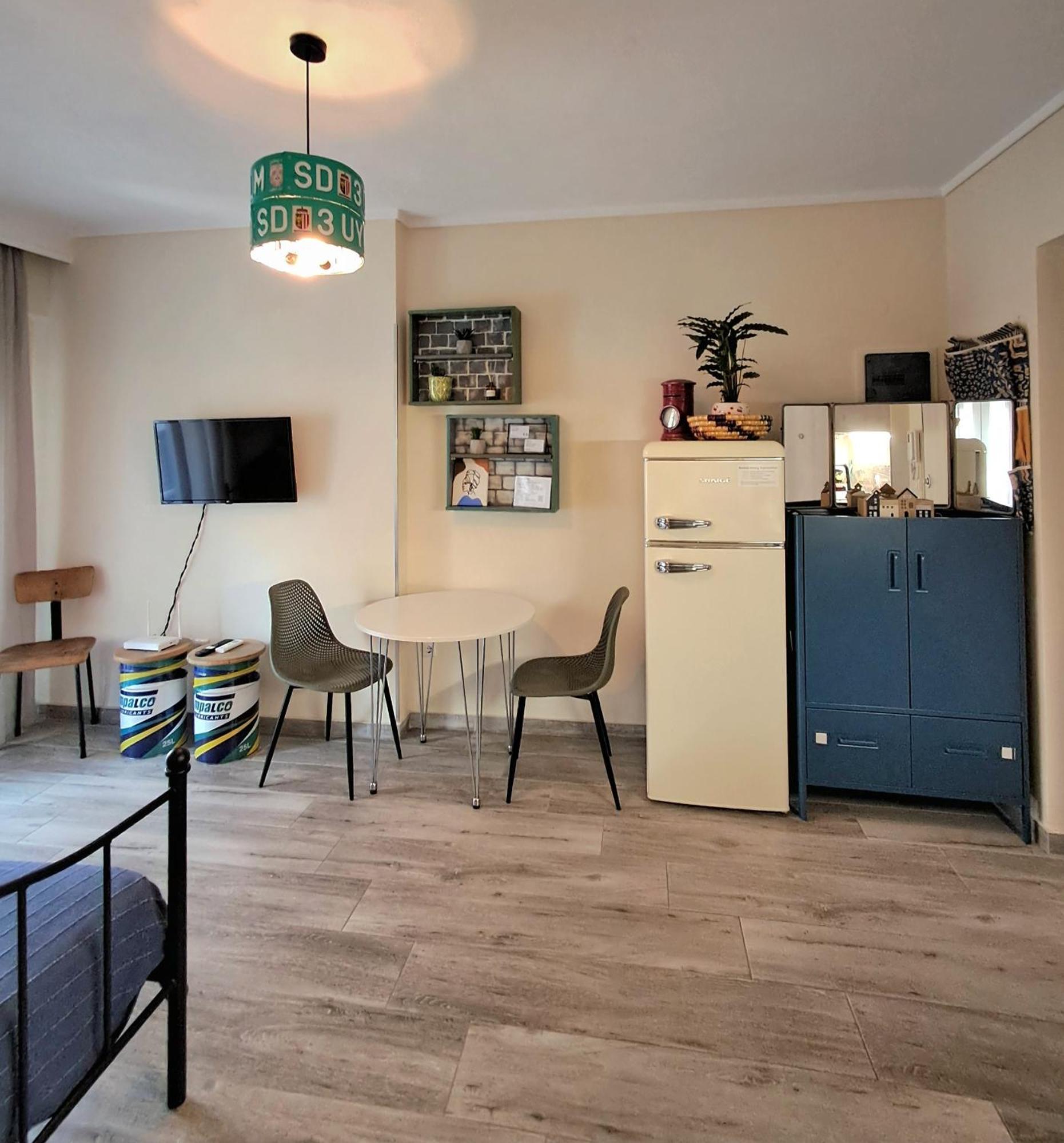 Cozy & Stylish Eastside Apt. Салоніки Екстер'єр фото